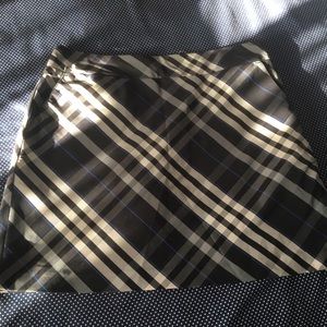 IZOD golf skirt size 8 plaid